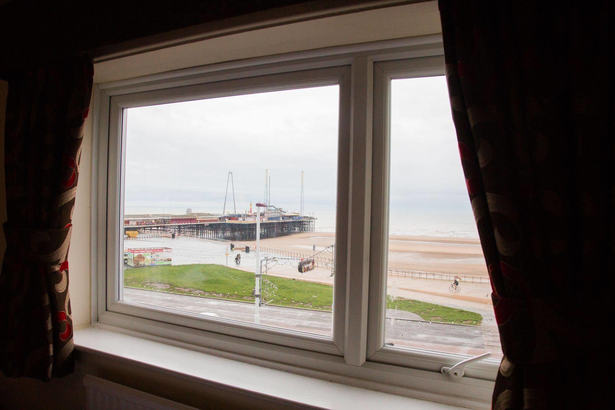 Viking Hotel- Adults Only Blackpool Zewnętrze zdjęcie